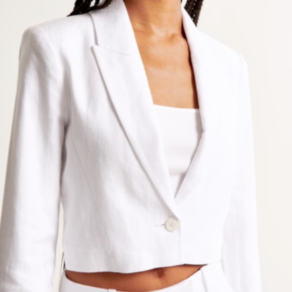 Abercrombie & Fitch White Blazer - Picture 3 of 11